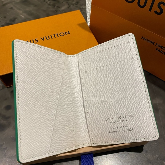 Louis Vuitton pocket organizer (Everyday LV capsule collection) - Picture 2 of 9